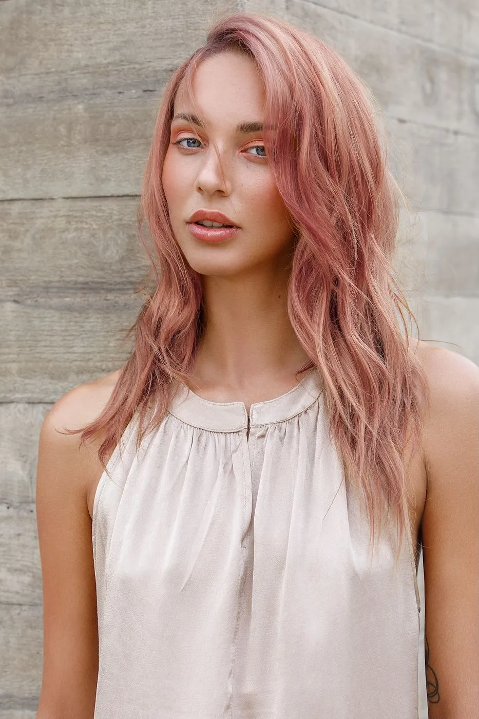 Blonde ID Look 7 aus den Kollektionen