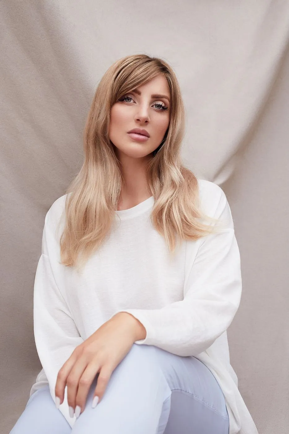 Blonde ID Look 3 aus den Kollektionen